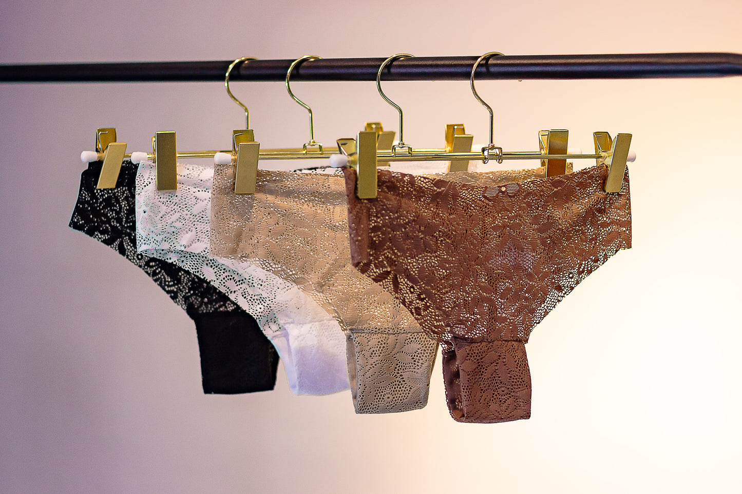 Panty de encaje sin costura
